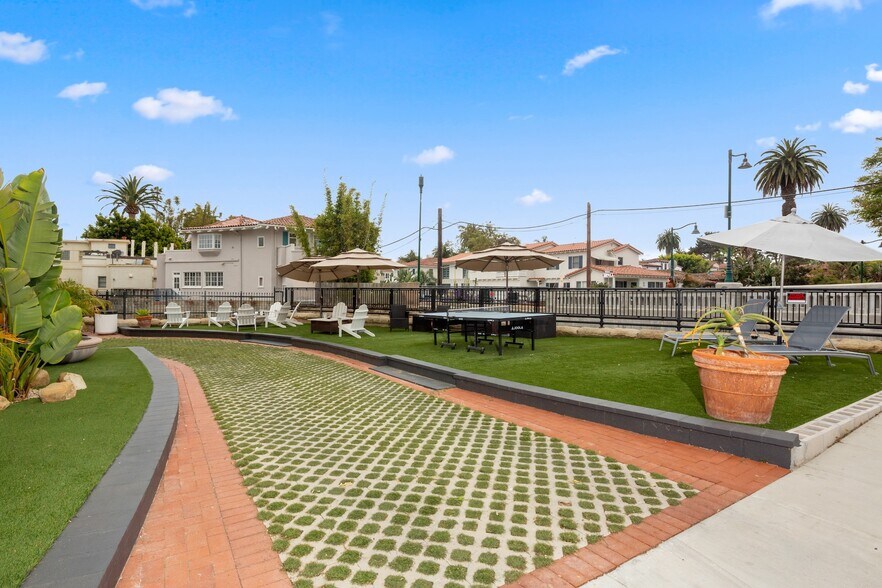 More Photos Of 134 Chapala St, Santa Barbara Hospitality For Sale