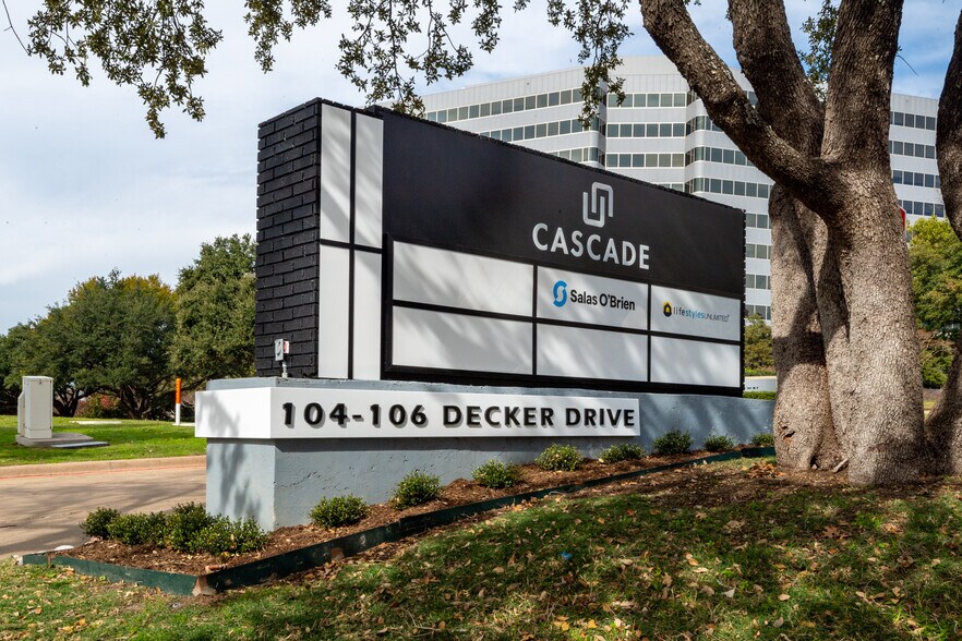 More Photos Of 104 Decker Ct, Irving Unknown For Lease