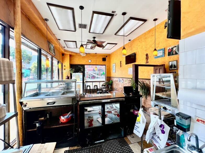 More Photos Of 613A Nostrand Ave, Brooklyn Storefront Retail Residential For Lease