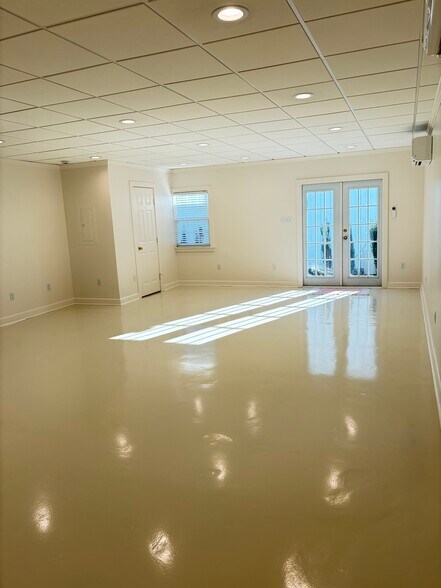 More Photos Of 308B Granite Ave, Richmond Loft Creative Space For Lease