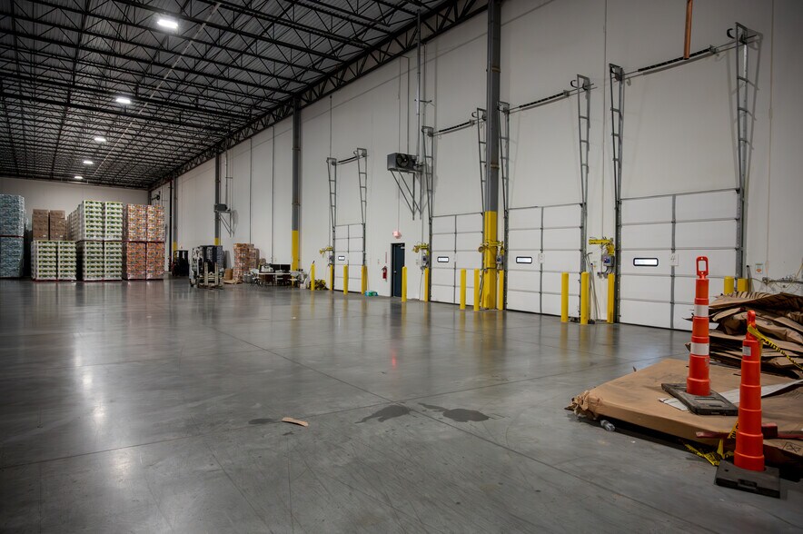 More Photos Of 200 Masters Blvd, Anderson Manufacturing For Lease