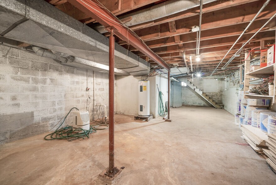 More Photos Of 127 W Main St, Omro Storefront Retail Office For Sale