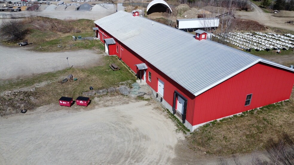 More Photos Of 76 Deer Run Ln, Hyde Park Warehouse For Sale