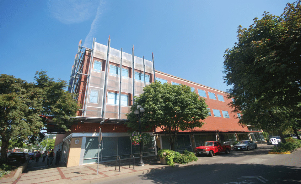 Primary Photo Of 190 W 8th Ave, Eugene Office For Sale