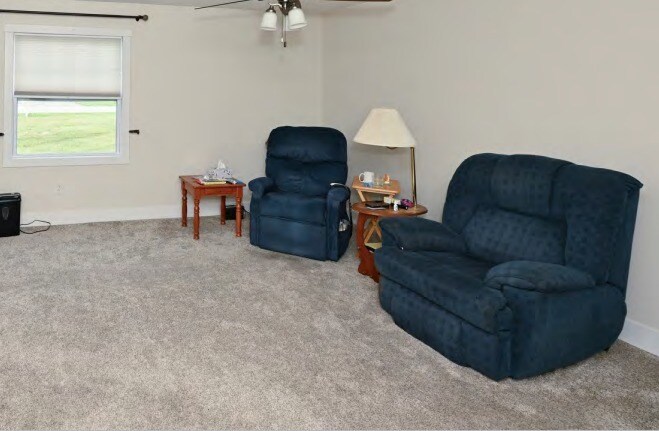 More Photos Of 9425 W Ridge Rd, Elyria Self Storage For Sale