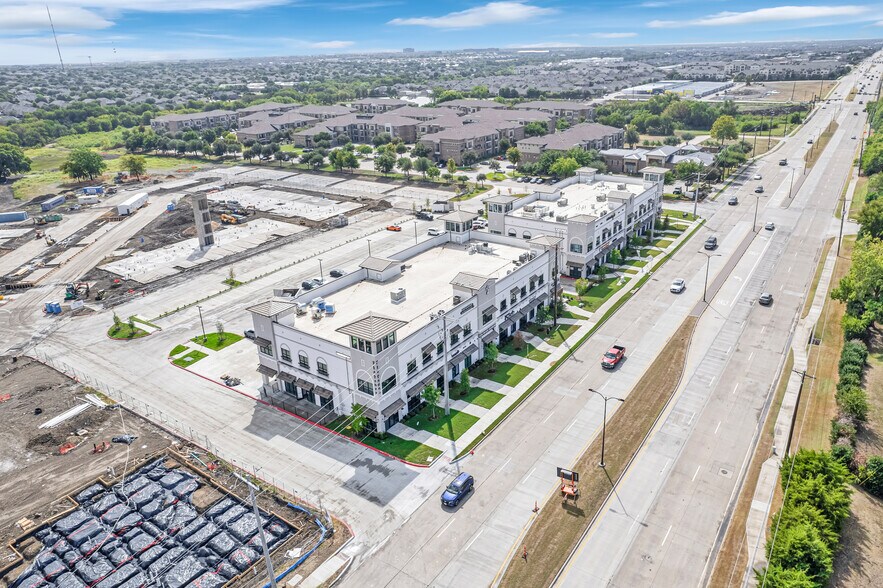 More Photos Of 4041 S Custer Rd, McKinney Storefront Retail Residential For Sale