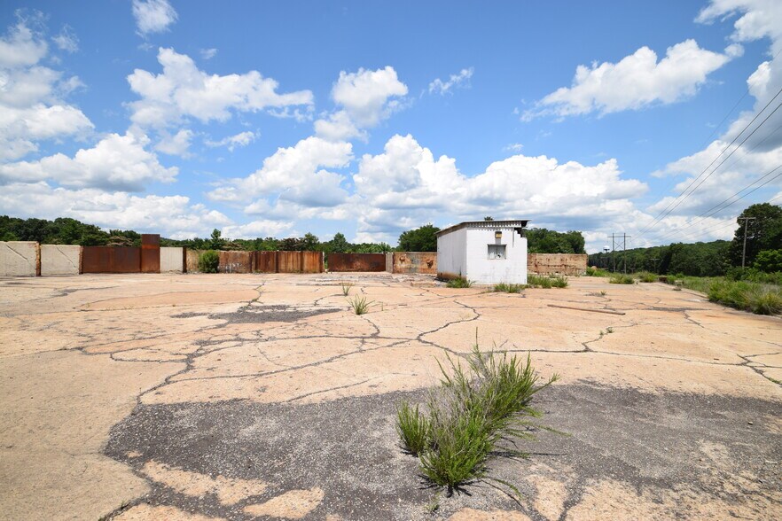 More Photos Of 4400 Malvern Rd, Hot Springs National Park Service For Sale