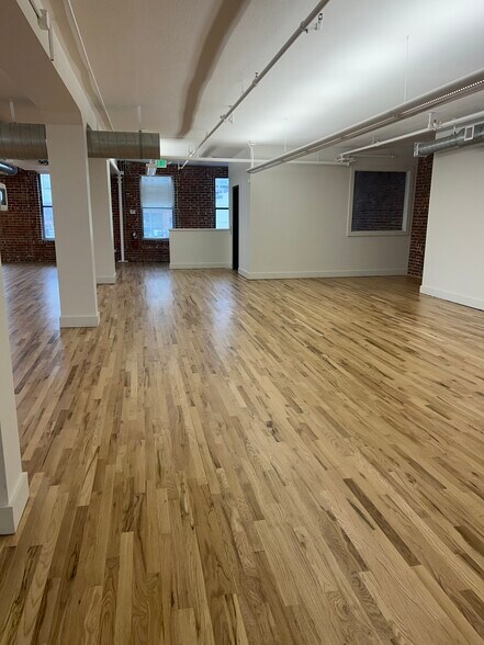 More Photos Of 1400 Market St, Denver Storefront Retail Office For Lease