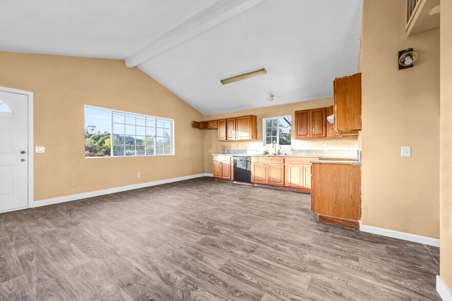 More Photos Of 1380 Glen Ave, Pasadena Apartments For Sale