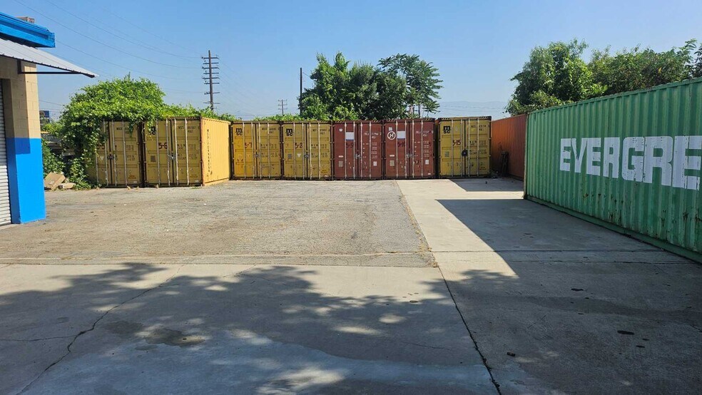More Photos Of 432 Oak St, San Bernardino Warehouse For Sale
