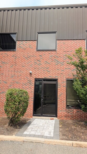 More Photos Of 85 Fulton St, Boonton Warehouse For Lease