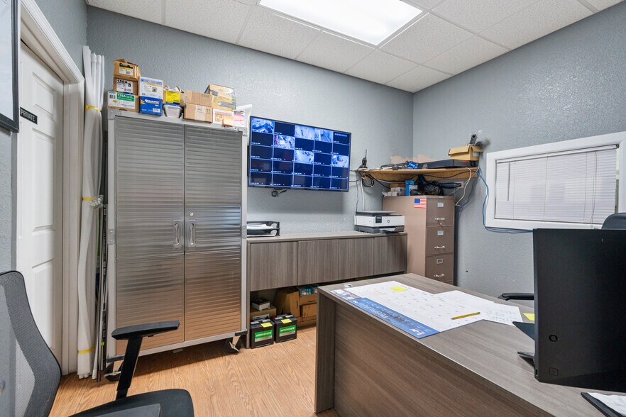 More Photos Of 7790 Industrial Rd, Melbourne Warehouse For Sale