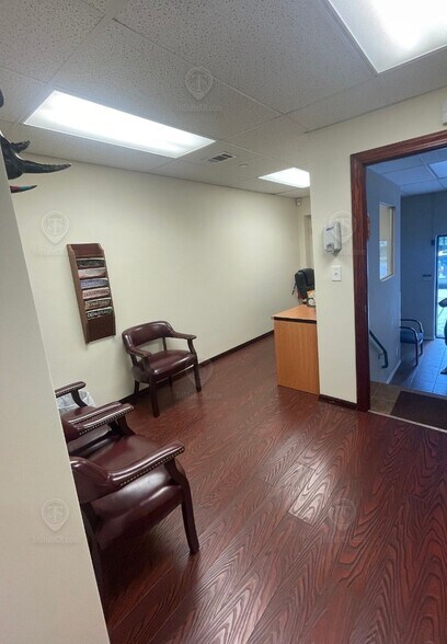 More Photos Of 251 E 5th St, Brooklyn Office Residential For Lease