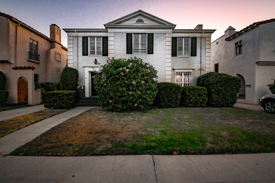 More Photos Of 147 N Detroit St, Los Angeles Apartments For Sale