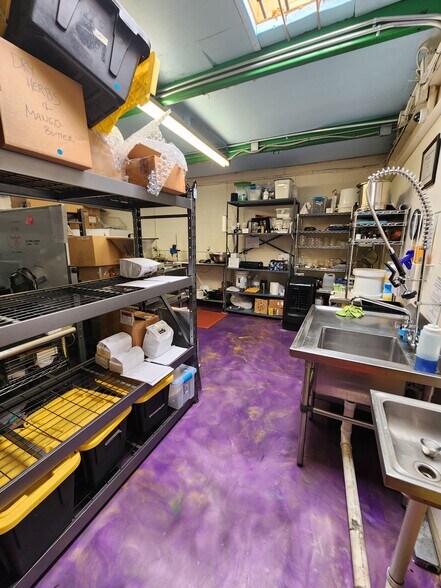 More Photos Of 3109 Los Arboles Ave NE, Albuquerque Warehouse For Sale