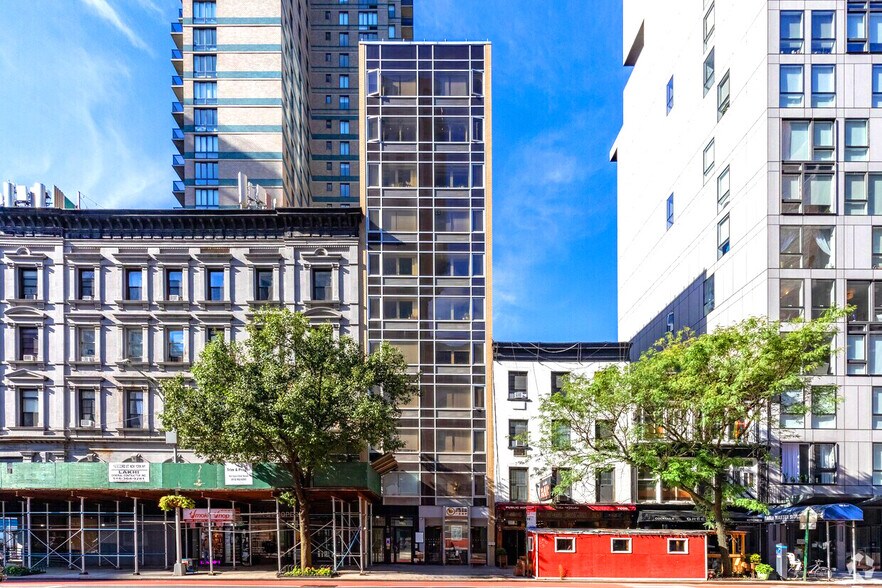 More Photos Of 160 E 23rd St, New York Apartments For Lease