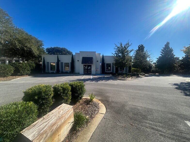 More Photos Of 36254 Emerald Coast Pky, Destin Freestanding For Lease