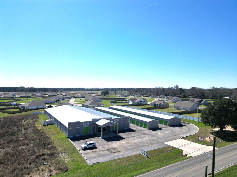 More Photos Of 15213 Highway 613, Lucedale Self Storage For Sale