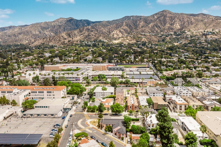 More Photos Of 632 W Stocker St, Glendale Religious Facility For Sale