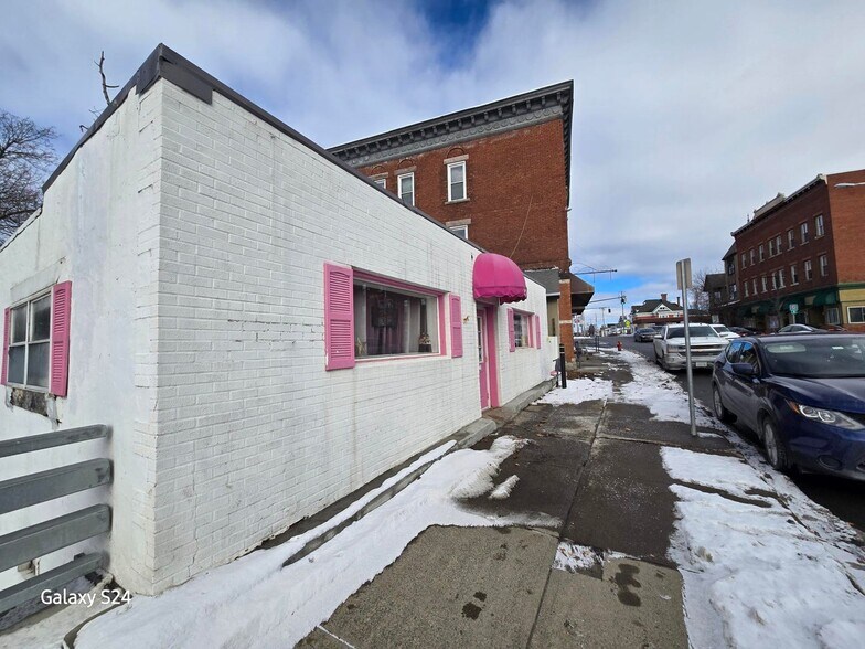 More Photos Of 85 N Main St, Mechanicville General Retail For Sale