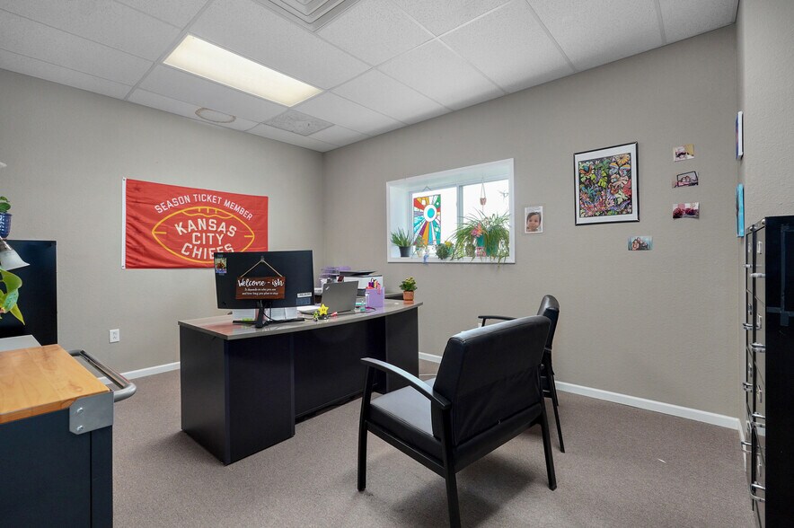 More Photos Of 4736 S 131st Rd, Bolivar Warehouse For Sale