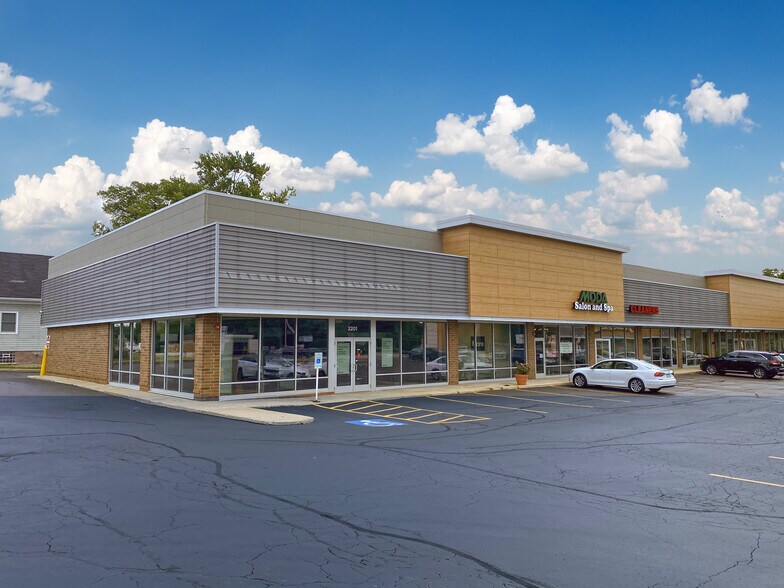 More Photos Of 2201-2237 Wolf Rd, Hillside Storefront For Lease