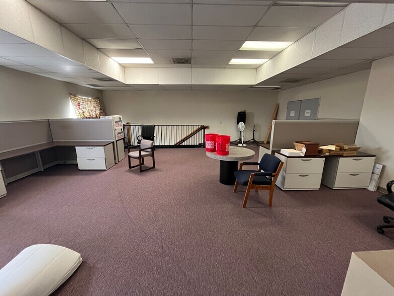 More Photos Of 2931 S Tejon St, Englewood Warehouse For Lease