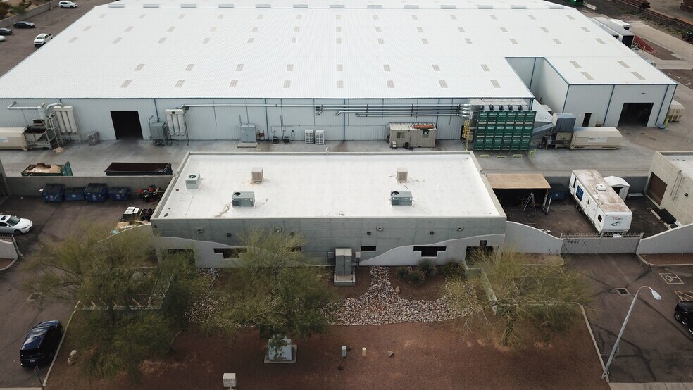 More Photos Of 1000 N Hamilton St, Chandler Warehouse For Lease