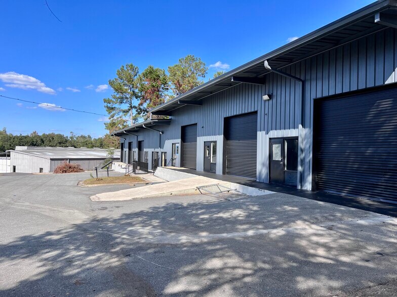 More Photos Of 2819 Industrial Plaza Dr, Tallahassee Unknown For Lease