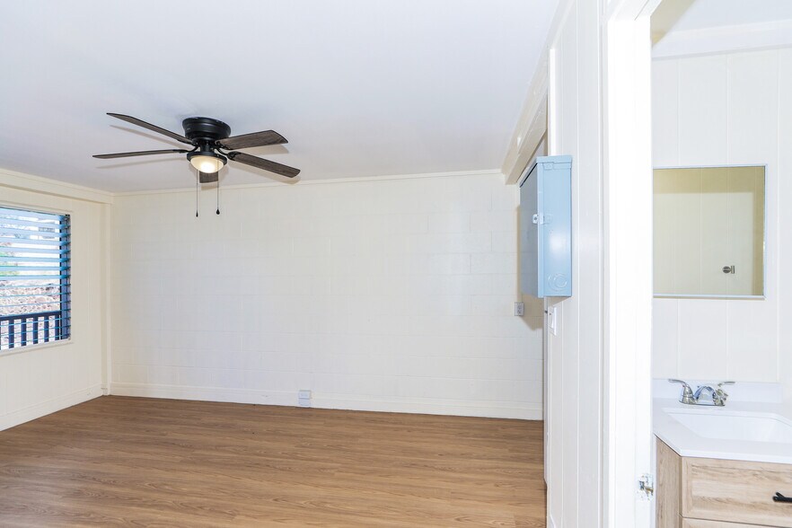 More Photos Of 94-246 Aniani Pl, Waipahu Apartments For Sale