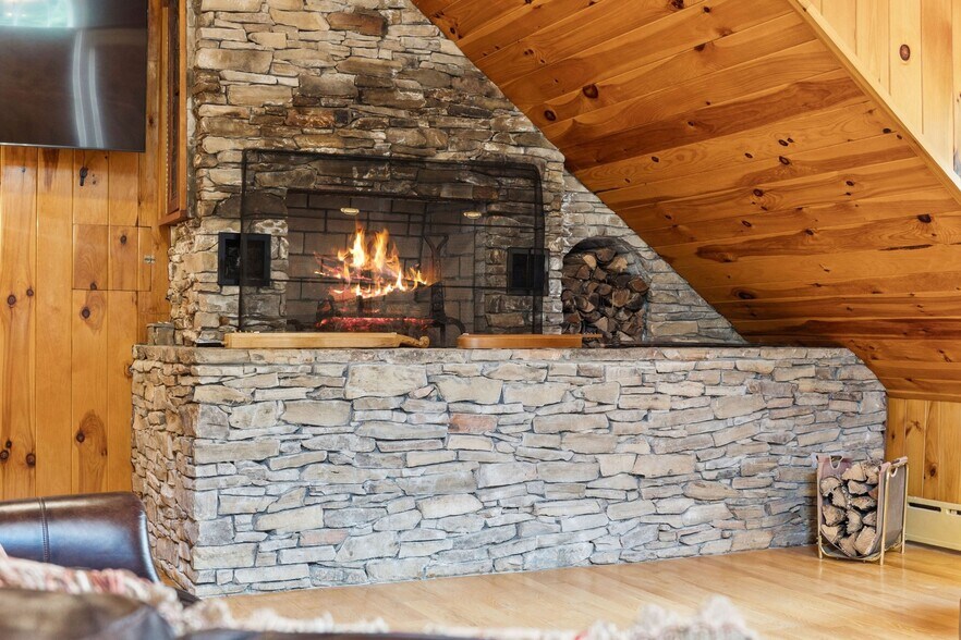 More Photos Of 1374 Peter Pond Rd, Ashland City Lodge Meeting Hall For Sale