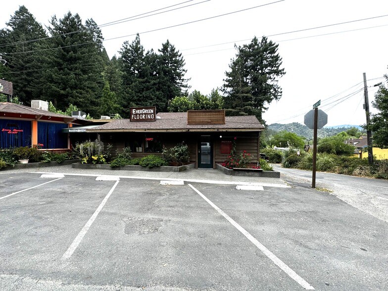 More Photos Of 16632 Highway 116, Guerneville Restaurant For Lease