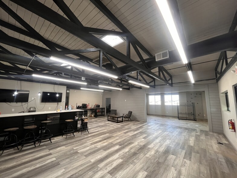 More Photos Of 2150 N Pinal Ave, Casa Grande Freestanding For Sale