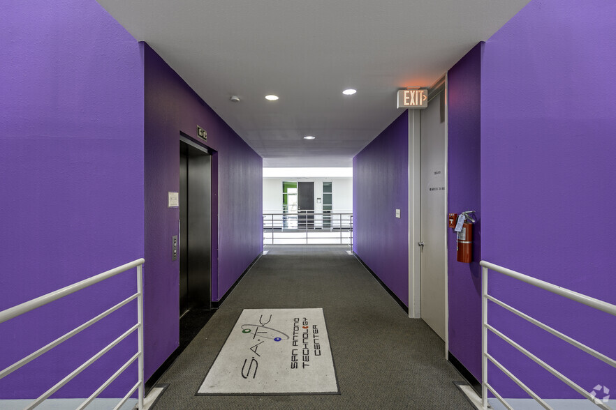 More Photos Of 3463 Magic Dr, San Antonio Office For Lease