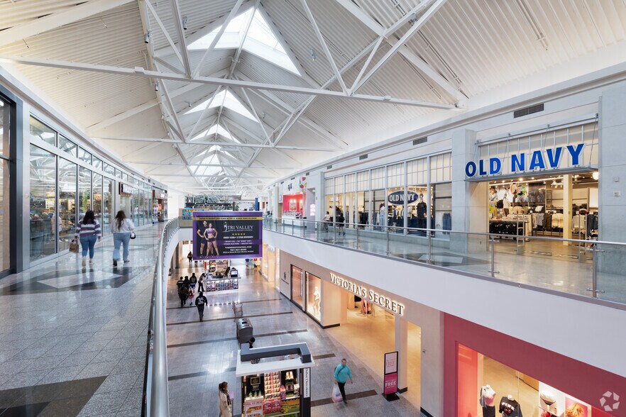 More Photos Of 40820 Winchester Rd, Temecula Unknown For Lease