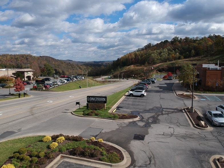 More Photos Of 4001-5001 University Town Center Dr, Morgantown Unknown For Lease