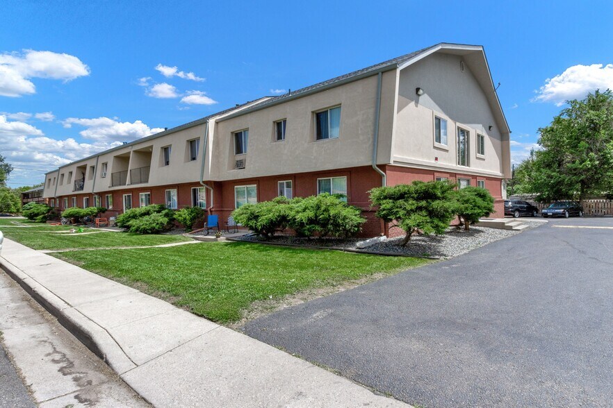 More Photos Of 6087 Wadsworth Blvd, Arvada Apartments For Sale