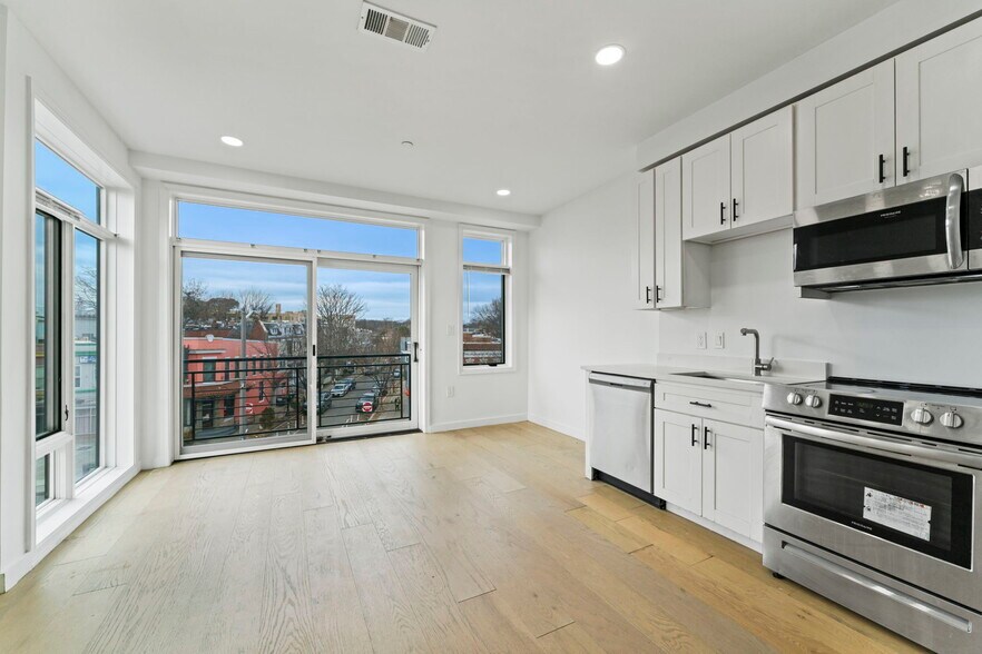 More Photos Of 3601 14th St NW, Washington Apartments For Sale