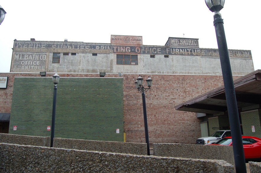 More Photos Of 610 Market St, Shreveport Flex For Sale