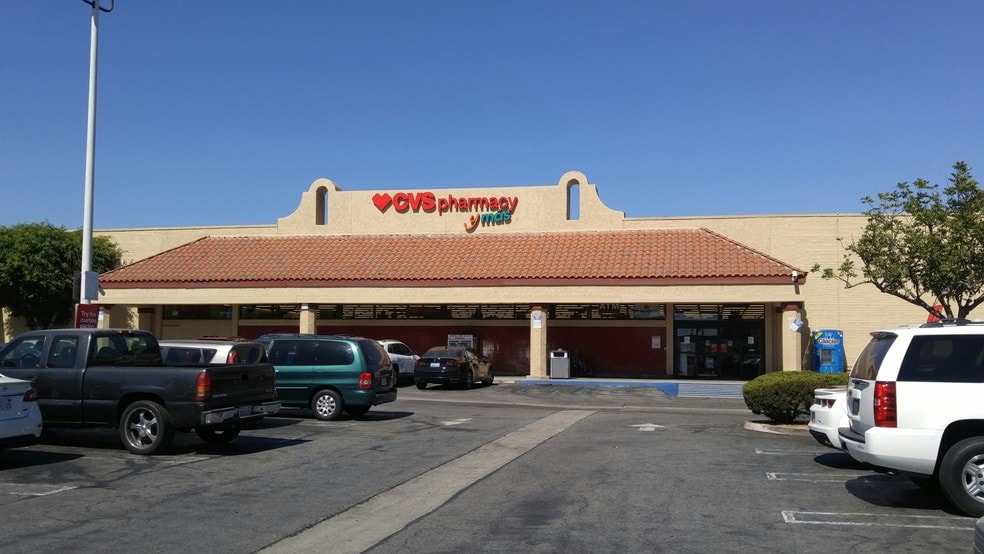 More Photos Of 8100-8122 Long Beach Blvd, South Gate Unknown For Lease