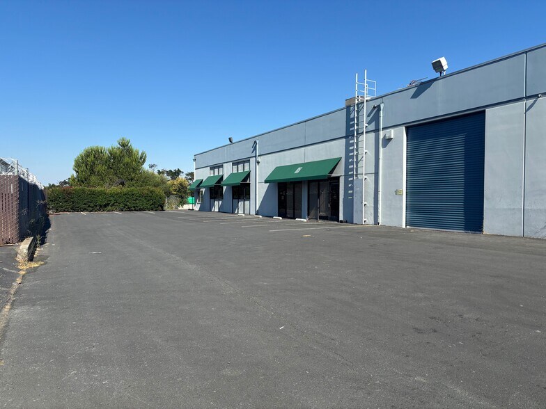 More Photos Of 130 Mason Cir, Concord Warehouse For Lease