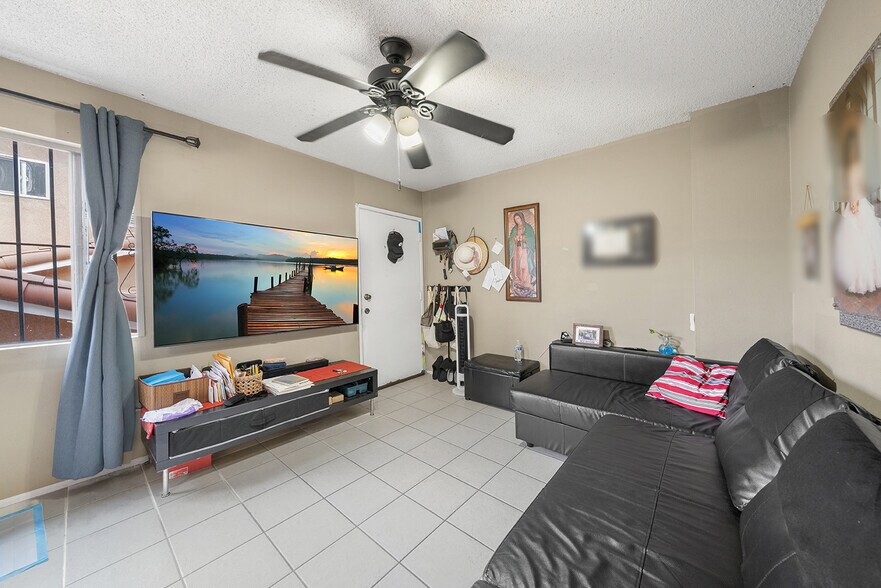 More Photos Of 2516 Elsinore St, Los Angeles Multifamily For Sale