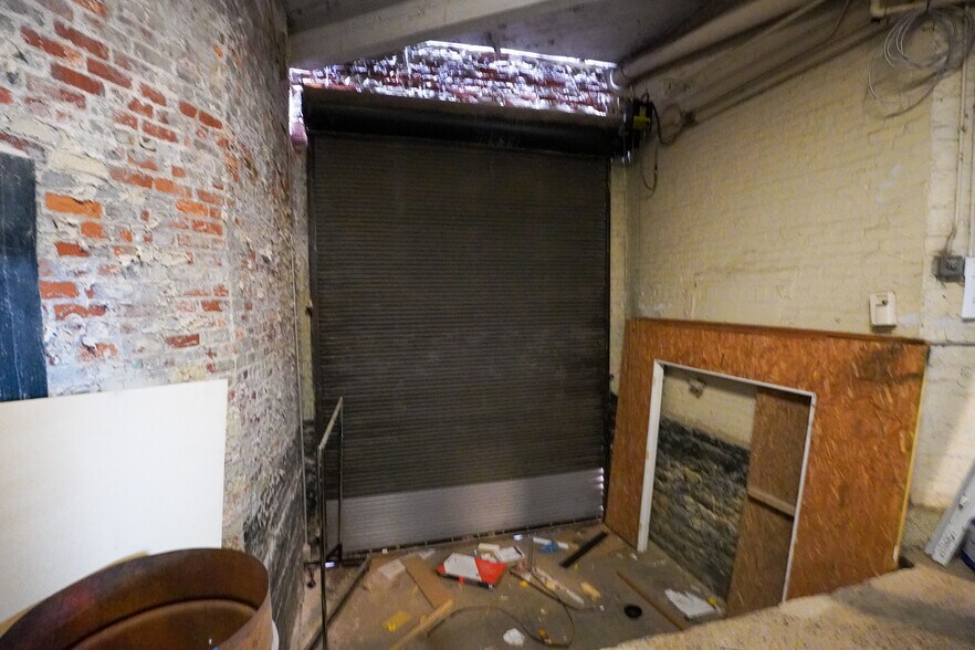 More Photos Of 1612-1616 Moore St, Cincinnati Manufacturing For Sale