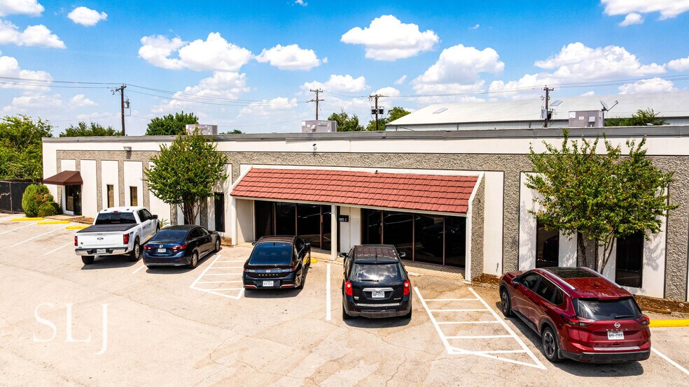 More Photos Of 3007 Pleasant Valley Ln, Arlington Warehouse For Sale