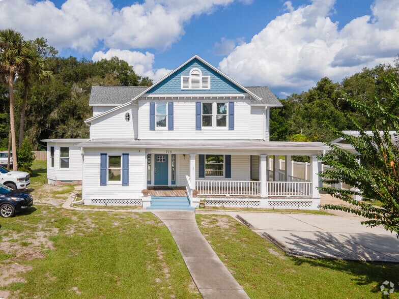 More Photos Of 713 W New York Ave, Deland Office For Lease
