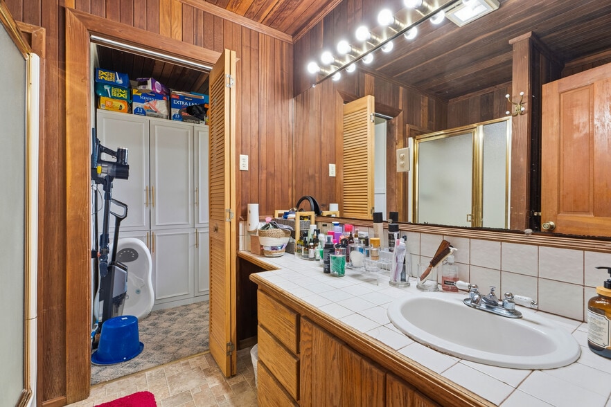 More Photos Of 23800 N Highway 1, Fort Bragg Apartments For Sale