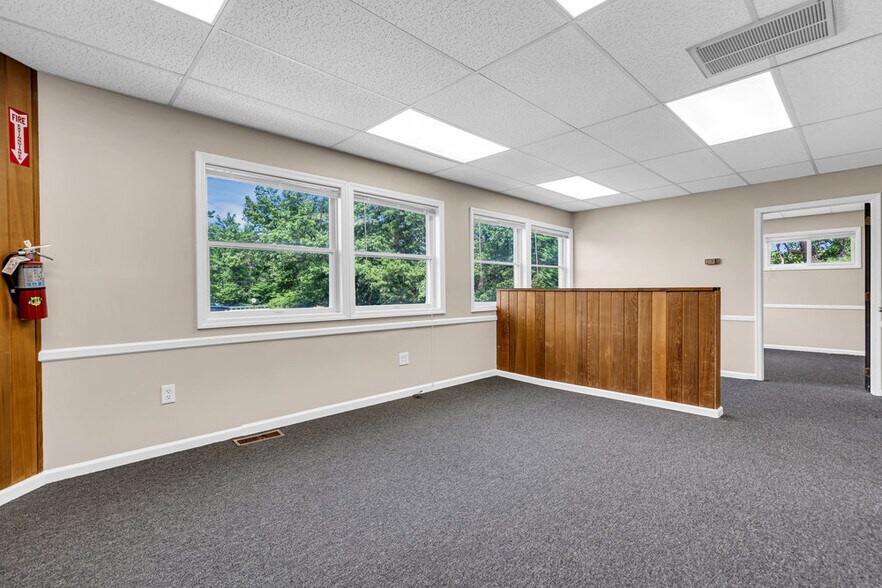 More Photos Of 75 Lacey Rd, Whiting Medical For Lease