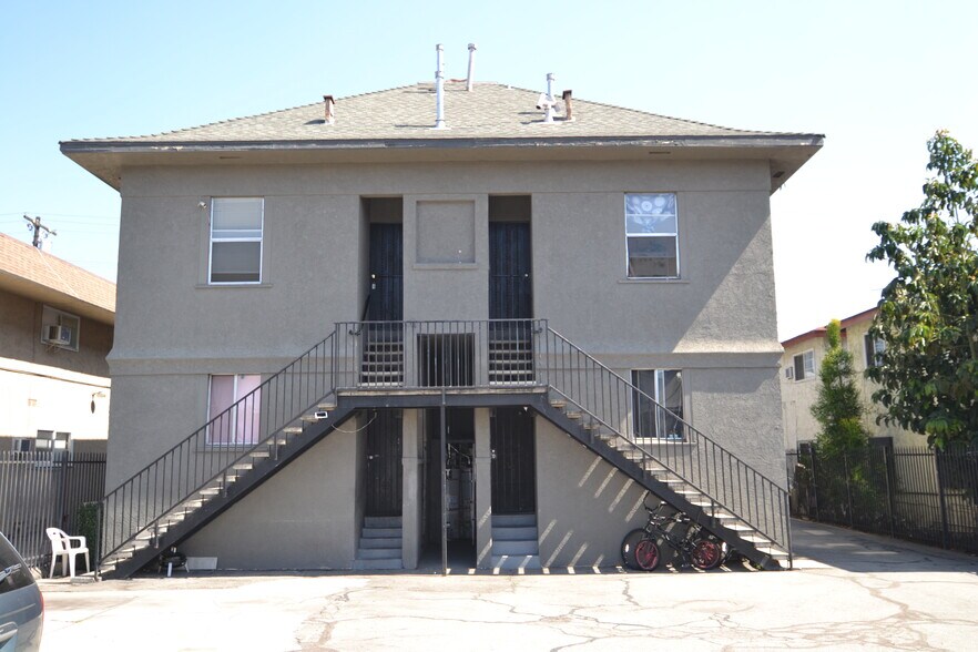 More Photos Of 1336 Toberman St, Los Angeles Apartments For Sale