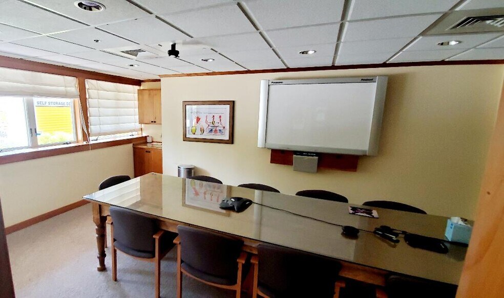 More Photos Of 12 Commerce Ave, West Lebanon Flex For Lease