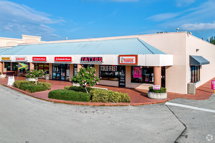 More Photos Of Sr 7 @ SR. 7 & Southern Blvd., Royal Palm Beach Unknown For Lease